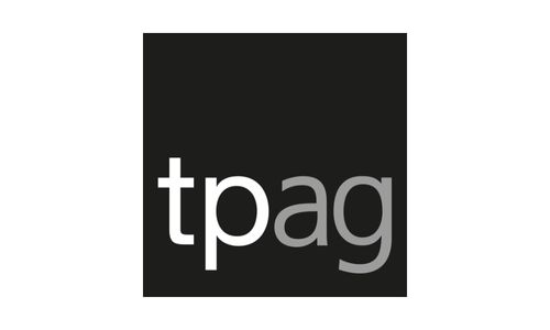 tpag Logo der Firma tpag auf schwarzem Hintergrund.